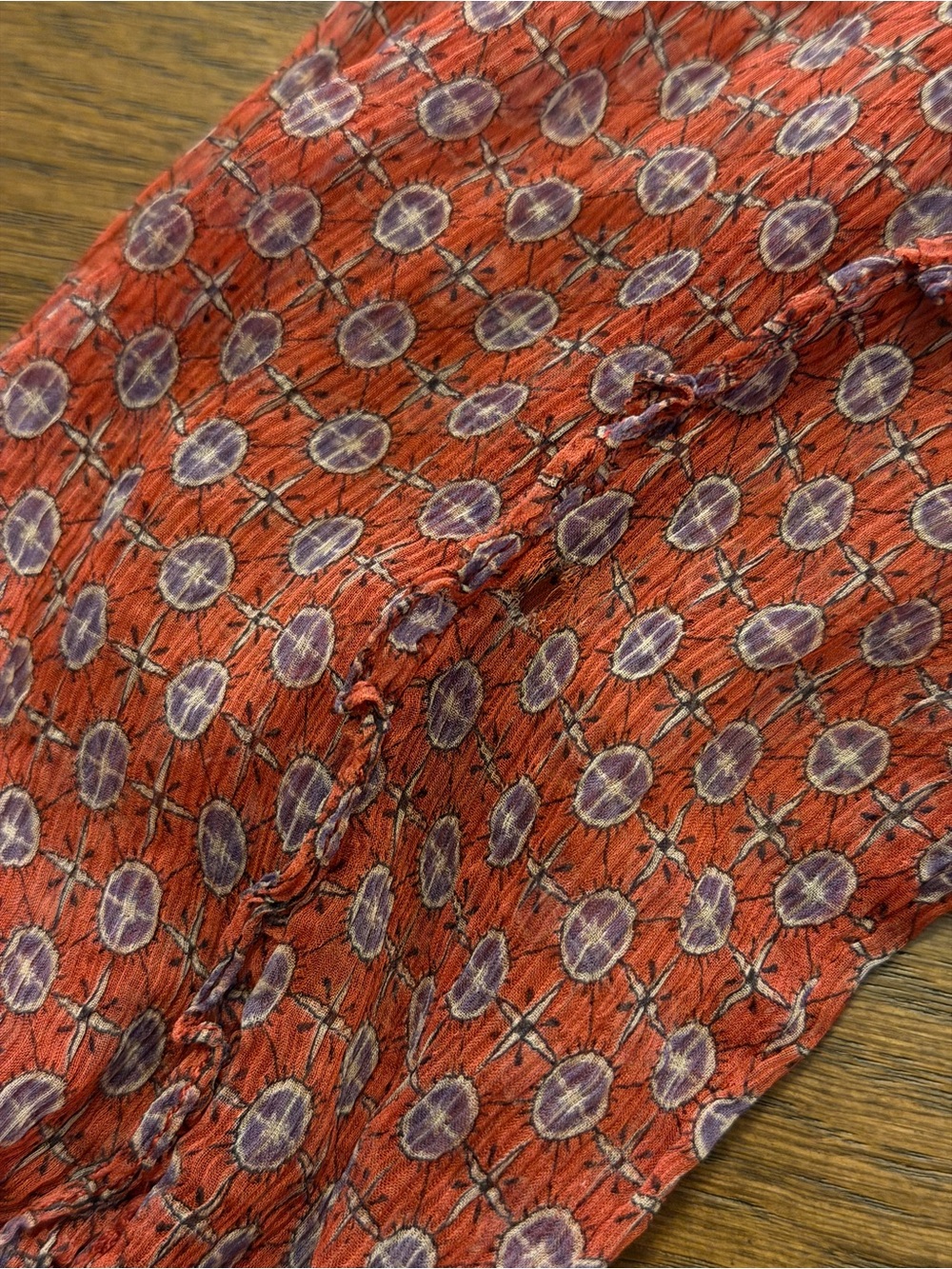 Zara Basic Red Printed Button-Front Blouse with Contrast Yoke - Picture 6 of 6